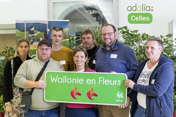 La commune de Celles a été labellisée pour la première fois et a re?u 2 fleurs.